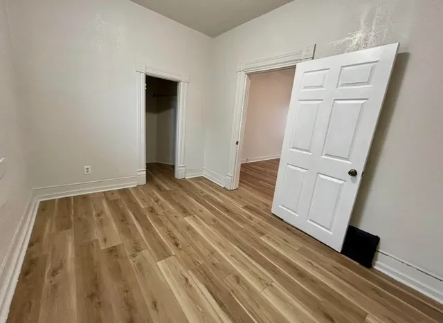 $209,900 | 402 West 14th Avenue, Oshkosh, WI 54902