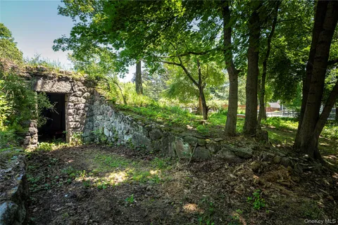 $1,375,000 | 147 Smith Clove Road, Central Valley, NY 10917