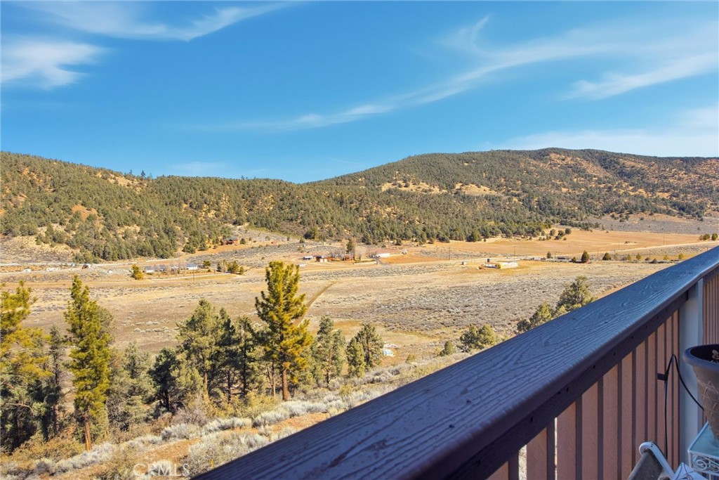 9401 Whispering Pines Road Frazier Park, CA 93225 - Photo 34 of 49 a view of ocean view with mountain