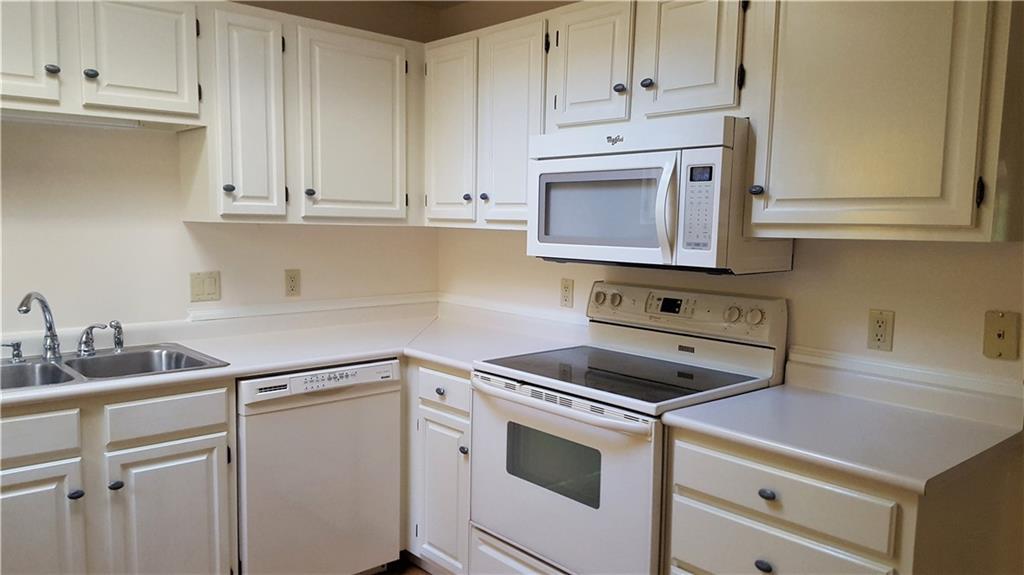 98 Bluff Road, Unit 31 Yarmouth, ME 04096 - Photo 11 of 20 Photo