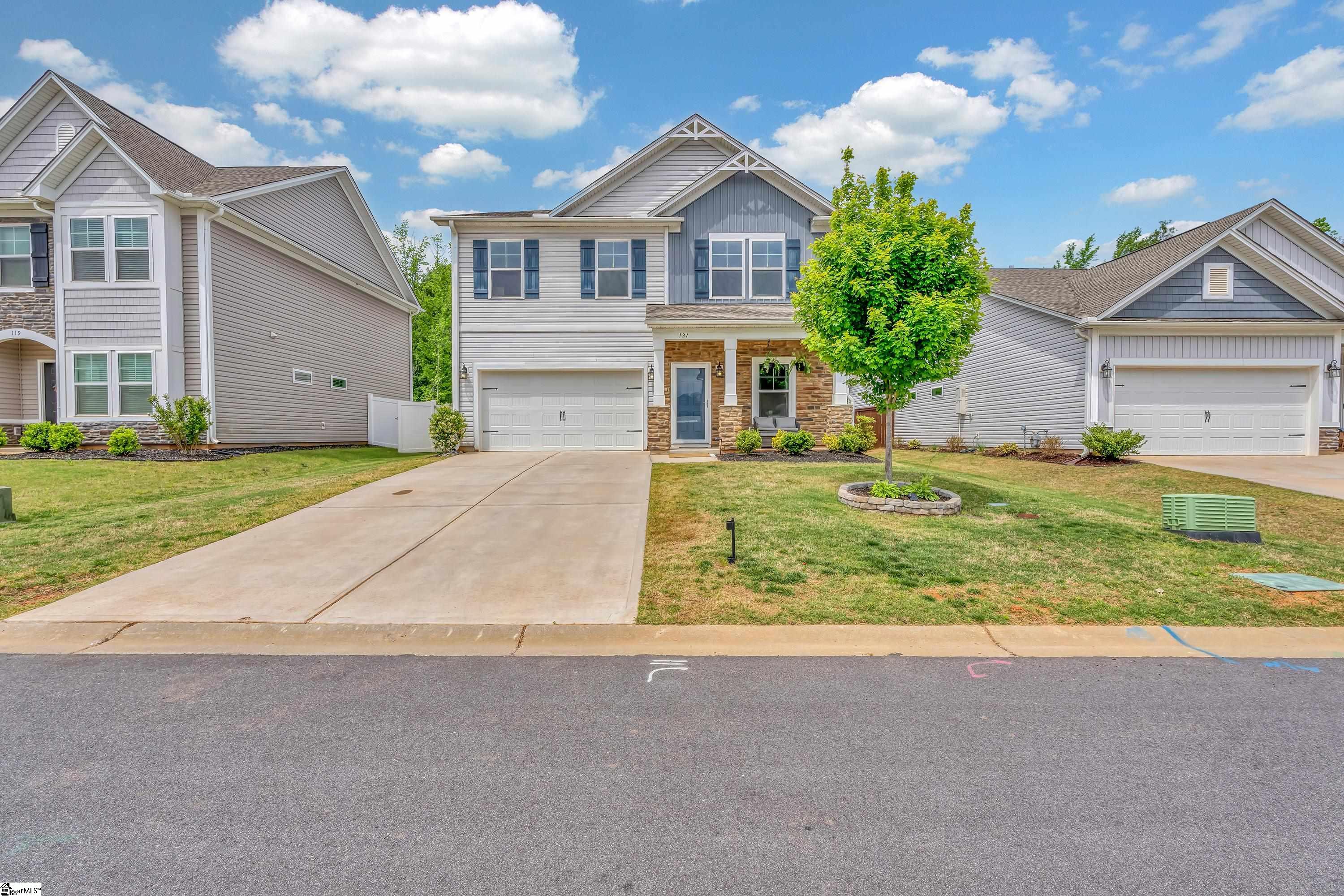 121 Strongridge Trail Simpsonville, SC 29681 - Photo 34 of 36 Gallery Image 34
