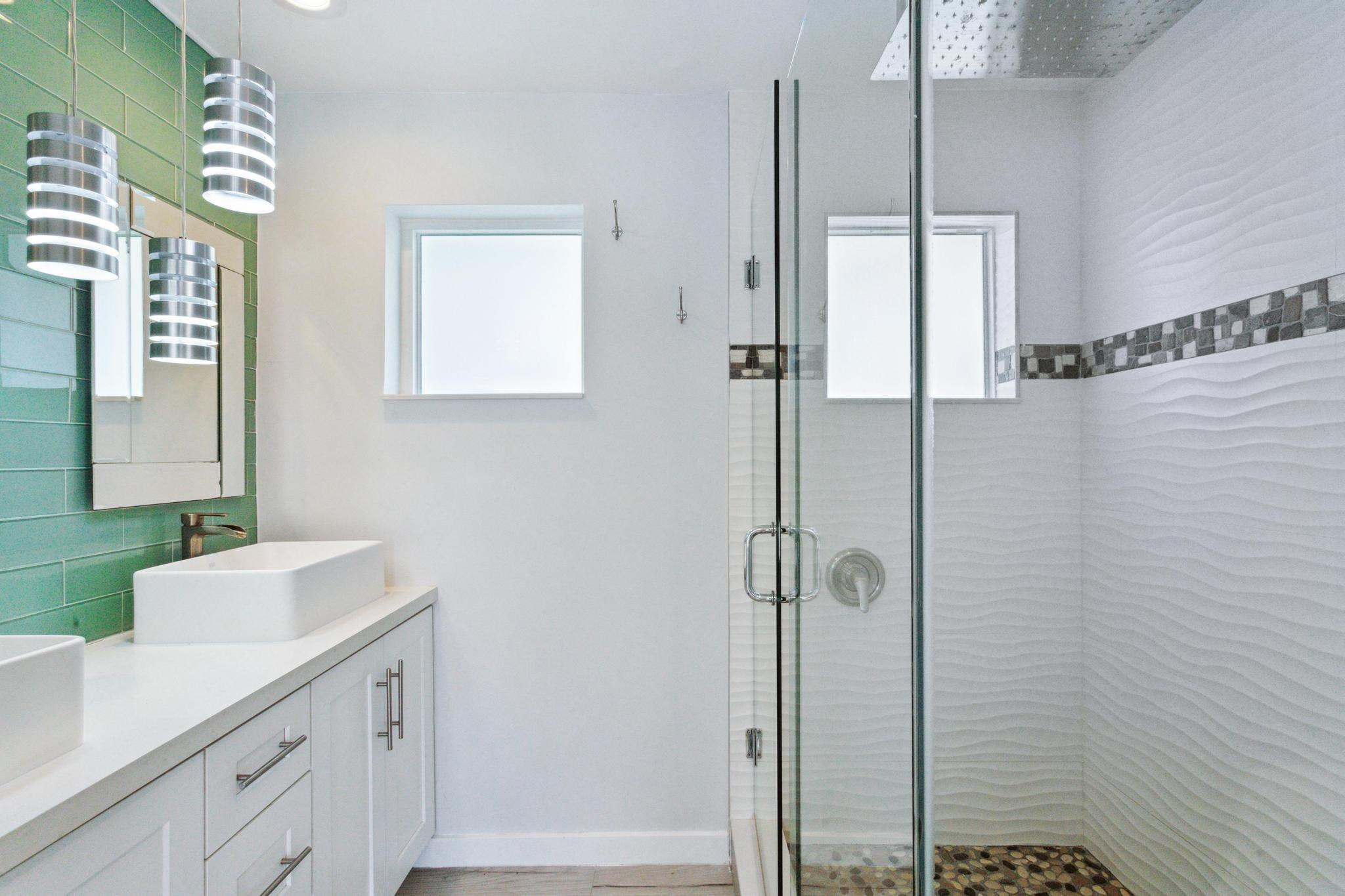 2020 North Victoria Park Road Fort Lauderdale, FL 33305 - Photo 18 of 28 Photo 18