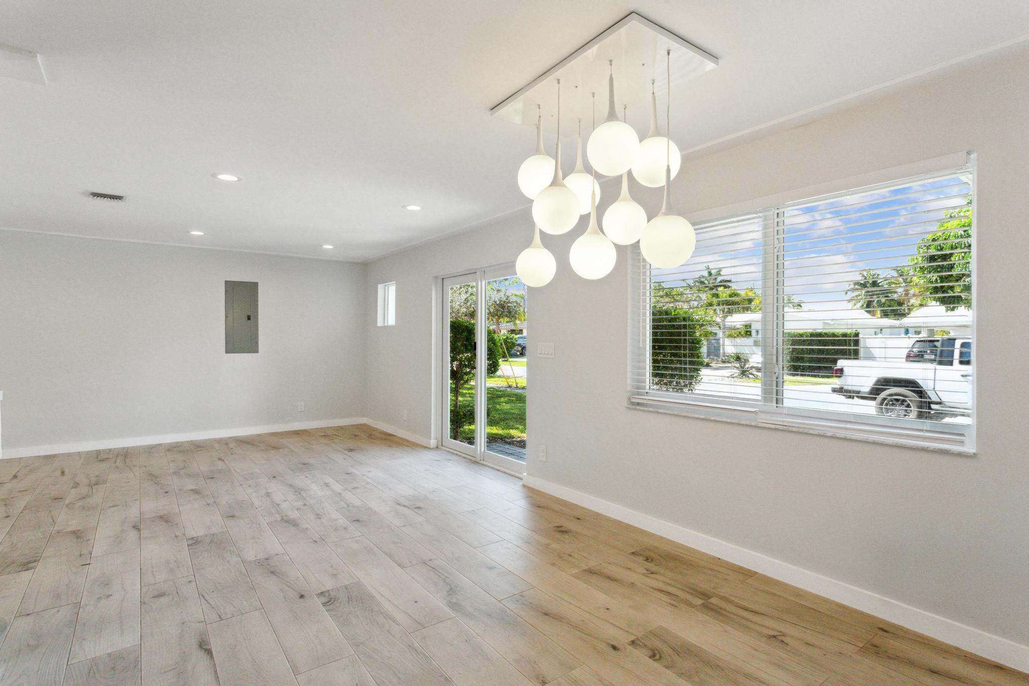 2020 North Victoria Park Road Fort Lauderdale, FL 33305 - Photo 8 of 28 Photo 8