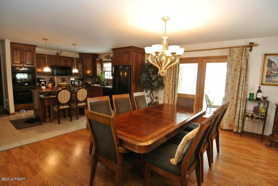 521 Gandolf Road Tamiment, PA 18371 - Photo 13 of 28 Gallery Image 13