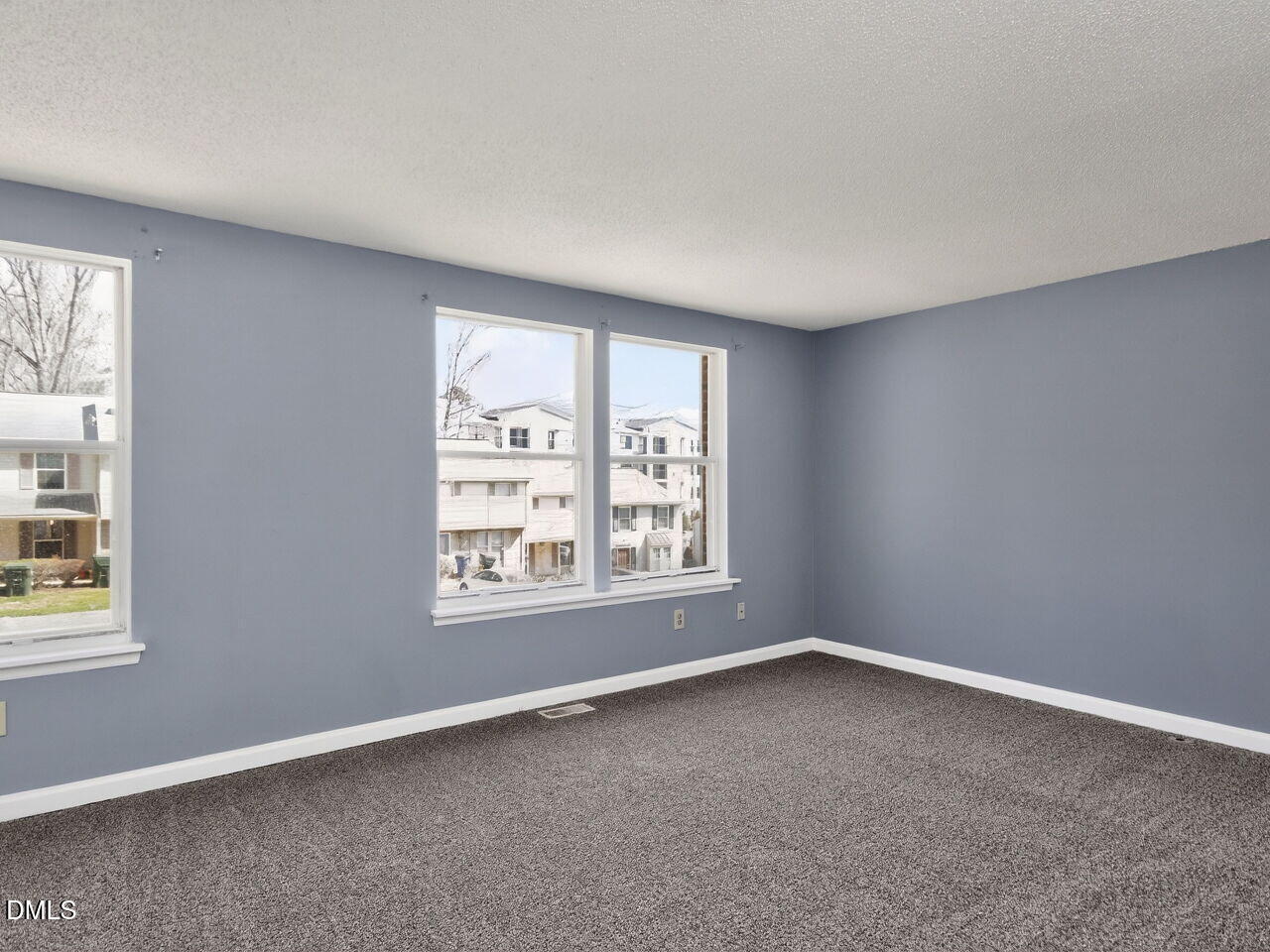 4333 Halliwell Drive Raleigh, NC 27606 - Photo 13 of 31 an empty room with a window