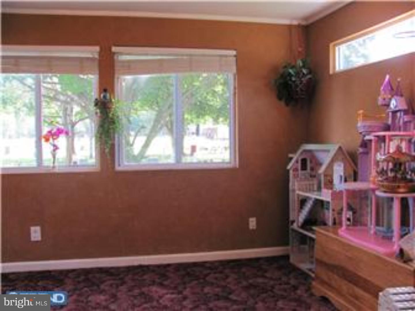 2266 Winslow Road Williamstown, NJ 08094 - Photo 14 of 20 Enclosed Porch