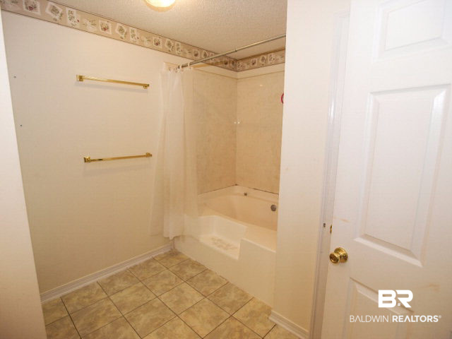 1210 East Smithfield Road Mobile, AL 36695 - Photo 16 of 22