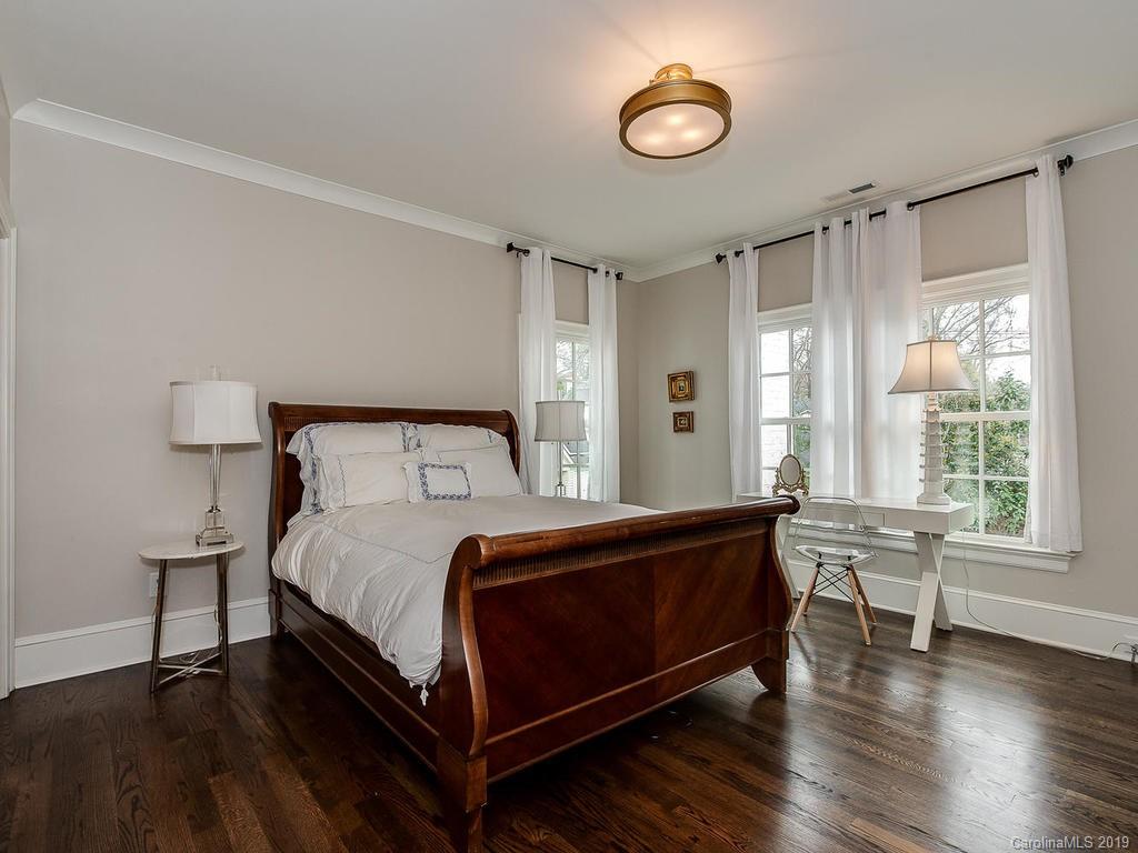 621 Cherokee Road Charlotte, NC 28207 - Photo 25 of 36 Gallery Image 25
