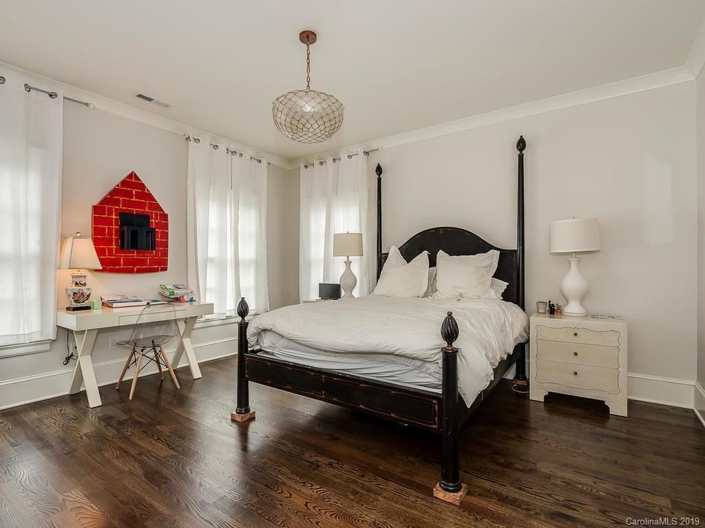 621 Cherokee Road Charlotte, NC 28207 - Photo 28 of 36 Gallery Image 28