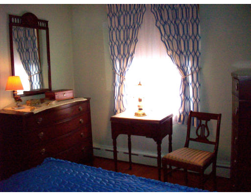 326 Bullock Street Fall River, MA 02720 - Photo 14 of 27 Gallery Image 14