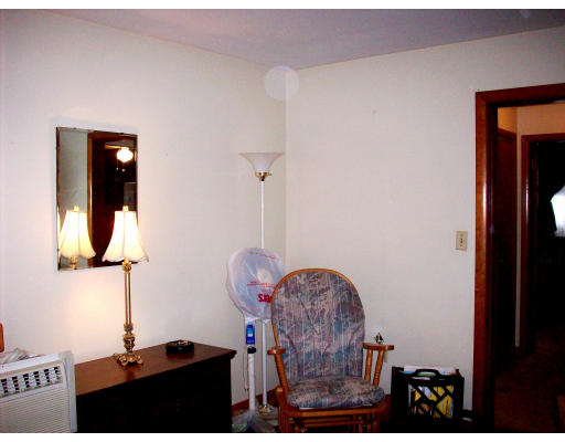 326 Bullock Street Fall River, MA 02720 - Photo 17 of 27 Gallery Image 17