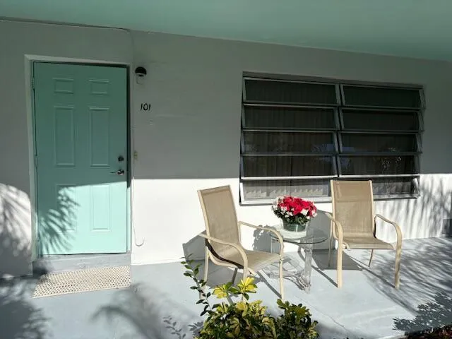 $189,000 | 710 North K Street, Unit 101, Lake Worth Beach, FL 33460