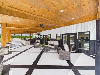 $2,499,000 | 2805 Kendrick Road, Michie, TN 38357