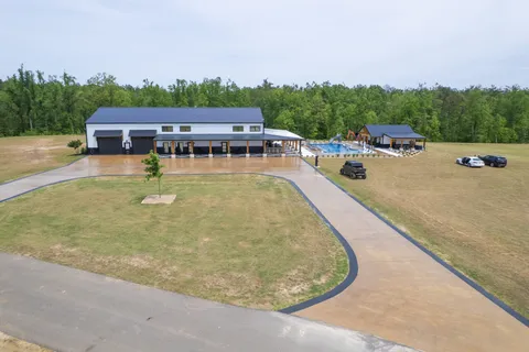 $2,499,000 | 2805 Kendrick Road, Michie, TN 38357