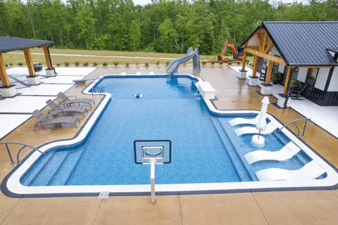 $2,499,000 | 2805 Kendrick Road, Michie, TN 38357
