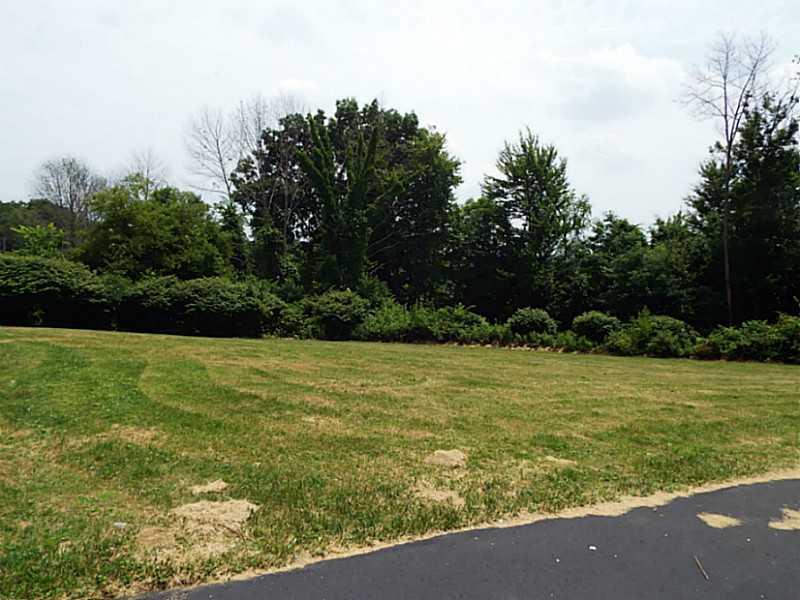 425 Mahood Road Butler, PA 16001 - Photo 15 of 22 Exterior Front. Front Yard