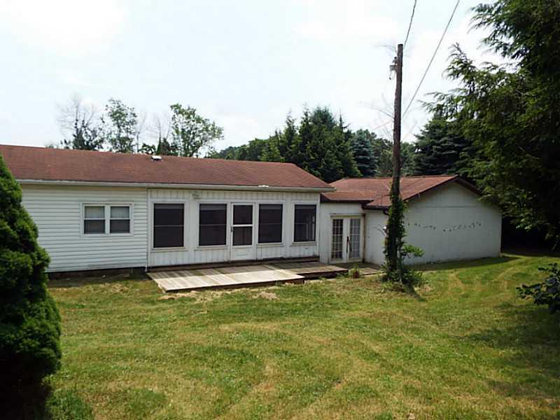 425 Mahood Road Butler, PA 16001 - Photo 21 of 22 Exterior Back.
