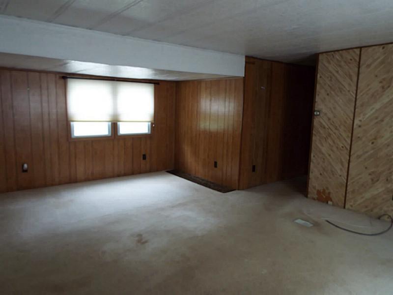425 Mahood Road Butler, PA 16001 - Photo 7 of 22 Living Room.