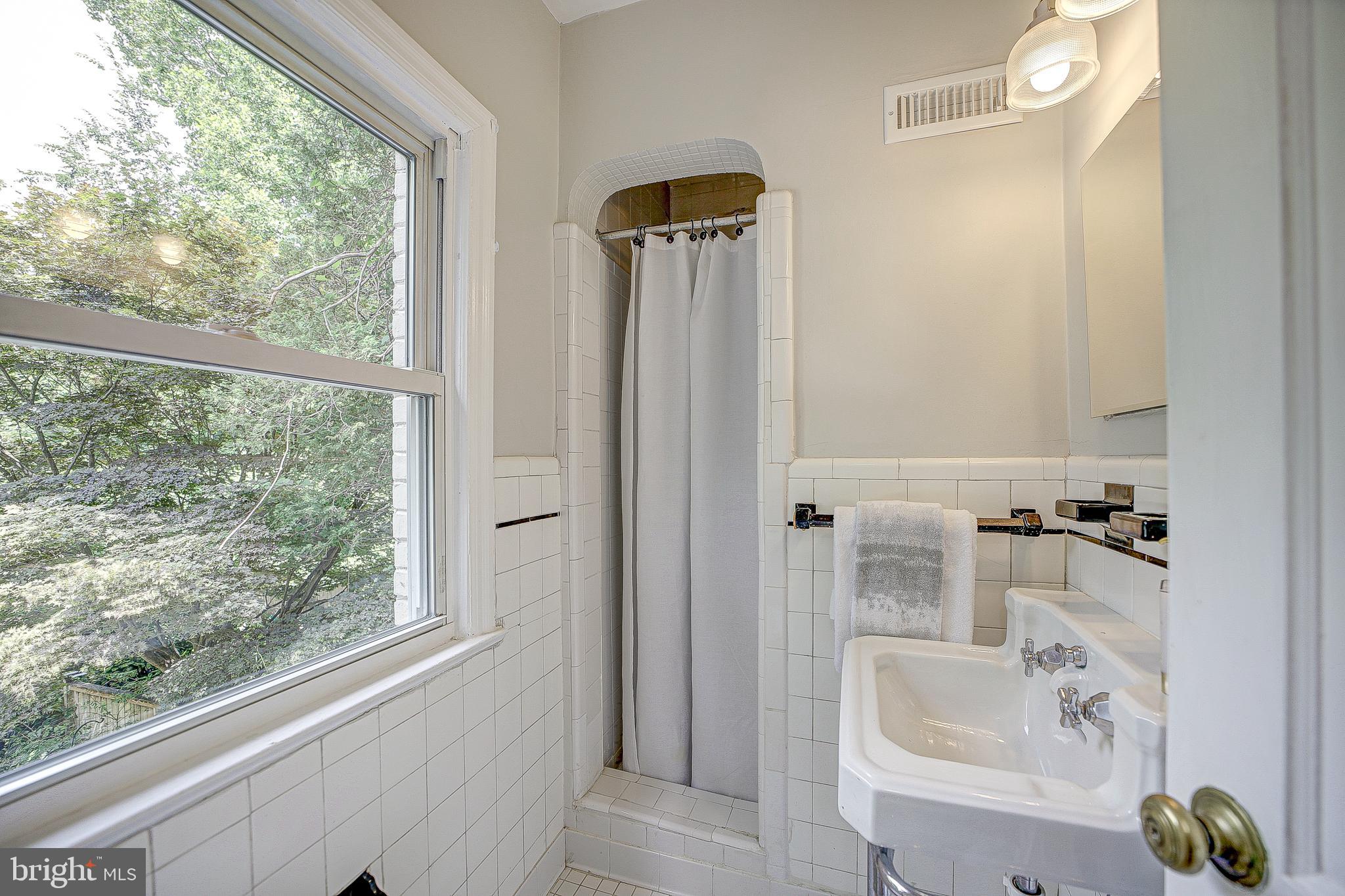 5348 29th Street Northwest Washington, DC 20015 - Photo 22 of 39 Ensuite primary bathroom