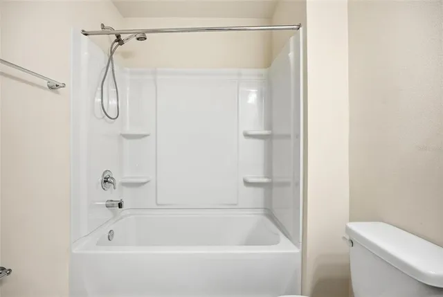 a view of a room with an empty space