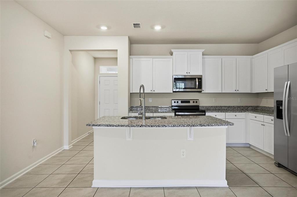 165 Redbud Road Palm Coast, FL 32137 - Photo 5 of 38