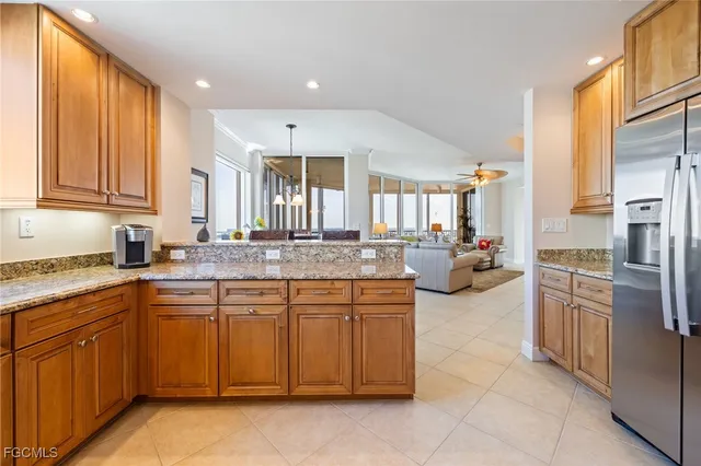 $1,325,000 | 4192 Bay Beach Lane, Unit 881, Fort Myers Beach, FL 33931