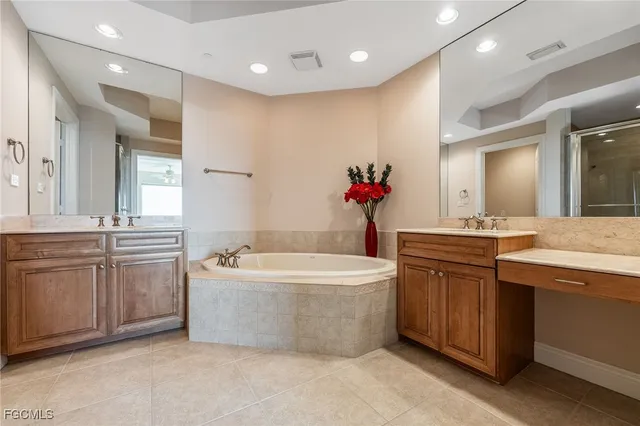 $1,325,000 | 4192 Bay Beach Lane, Unit 881, Fort Myers Beach, FL 33931