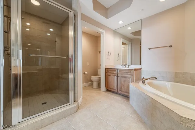 $1,325,000 | 4192 Bay Beach Lane, Unit 881, Fort Myers Beach, FL 33931