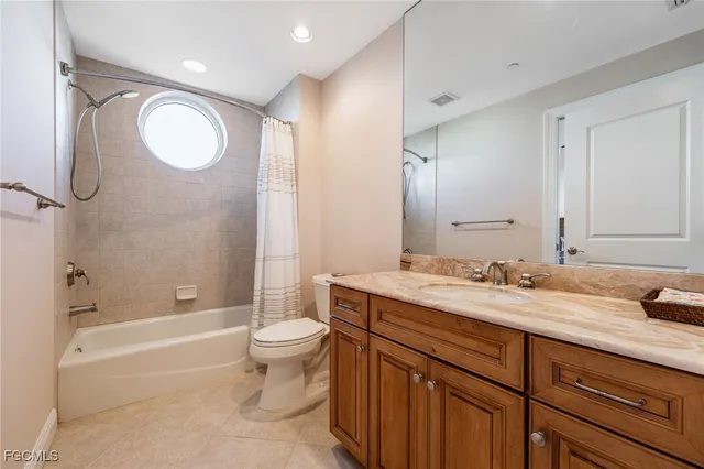 $1,325,000 | 4192 Bay Beach Lane, Unit 881, Fort Myers Beach, FL 33931