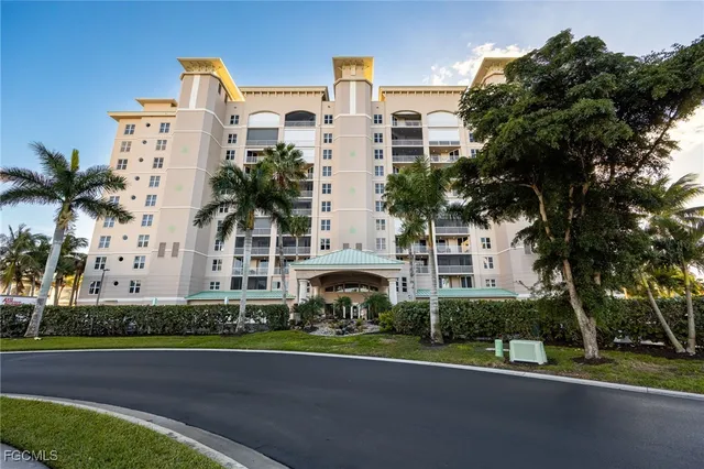 $1,325,000 | 4192 Bay Beach Lane, Unit 881, Fort Myers Beach, FL 33931