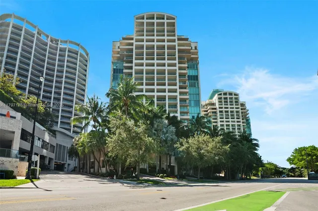$2,850,000 | 3400 Southwest 27th Avenue, Unit 1102, Miami, FL 33133