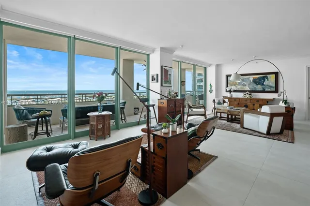 $2,850,000 | 3400 Southwest 27th Avenue, Unit 1102, Miami, FL 33133