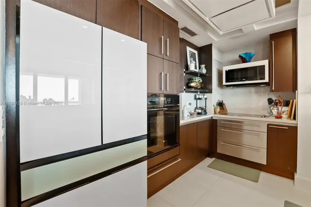 $2,850,000 | 3400 Southwest 27th Avenue, Unit 1102, Miami, FL 33133