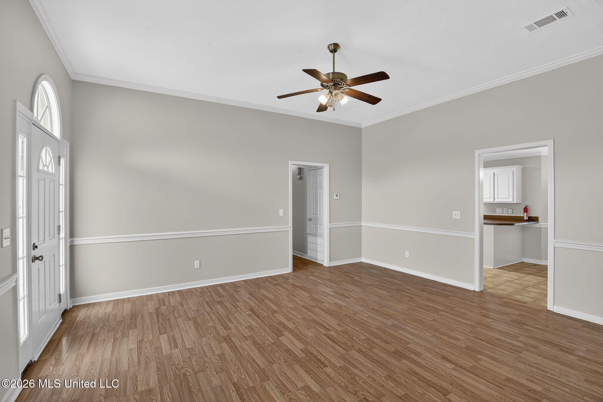 610 Ridge Place Byram, MS 39272 - Photo 13 of 37 13-web-or-mls-610 Ridge-13