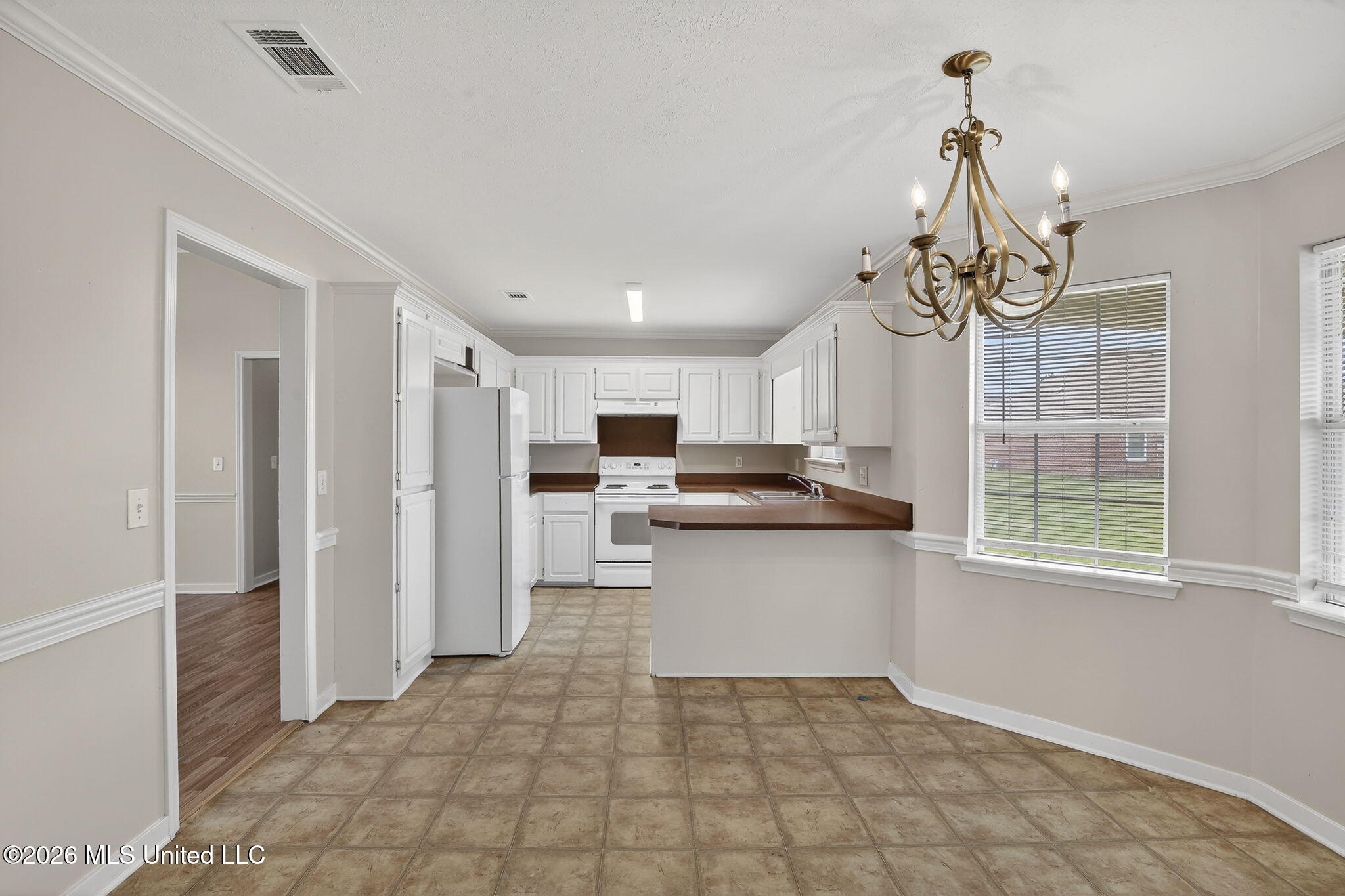 610 Ridge Place Byram, MS 39272 - Photo 15 of 37 15-web-or-mls-610 Ridge-15