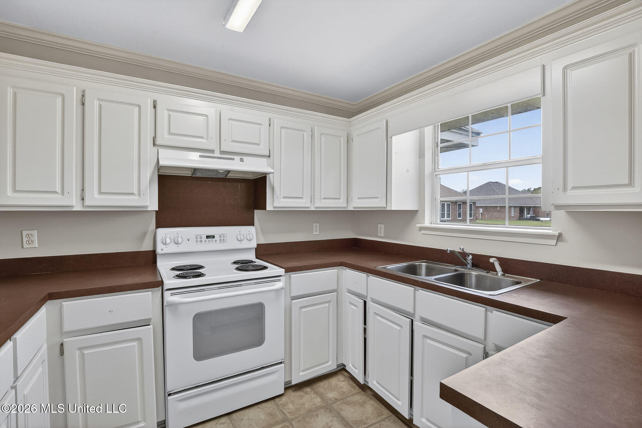 610 Ridge Place Byram, MS 39272 - Photo 17 of 37 17-web-or-mls-610 Ridge-17