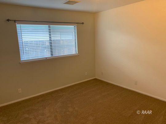 812 South Lakeland Street Ridgecrest, CA 93555 - Photo 6 of 17 Gallery Image 6