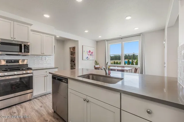 $619,950 | 16171 North Hadley Loop, Rathdrum, ID 83858