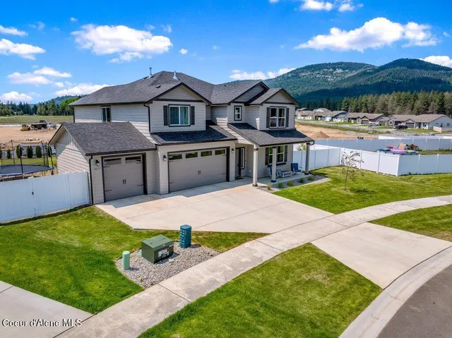 $619,950 | 16171 North Hadley Loop, Rathdrum, ID 83858
