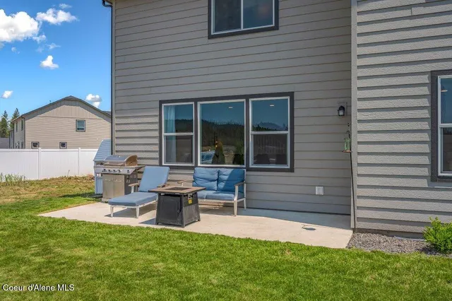 $619,950 | 16171 North Hadley Loop, Rathdrum, ID 83858