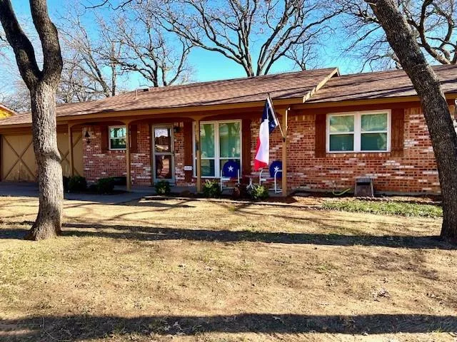 $249,999 | 37 Regents Park, Bedford, TX 76022