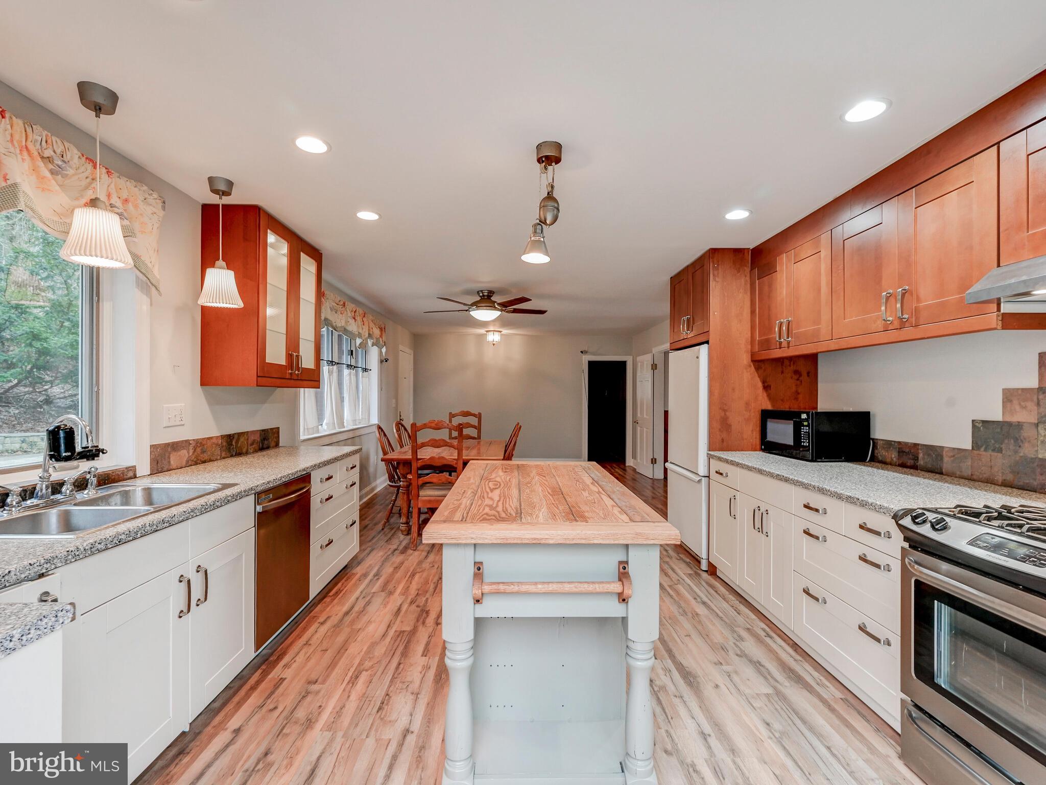 917 Cromwell Bridge Road Towson, MD 21286 - Photo 11 of 39 Gallery Image 11
