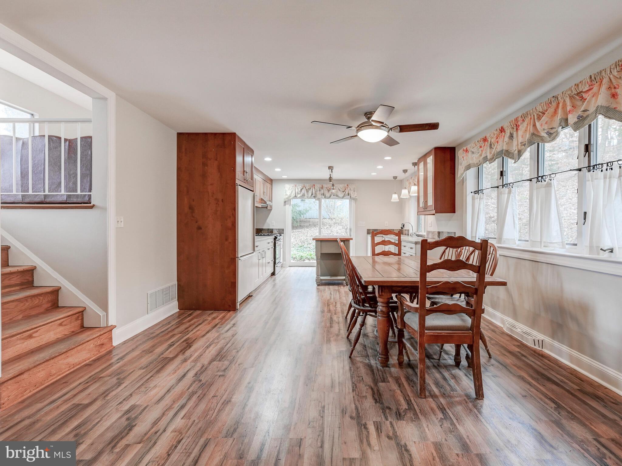 917 Cromwell Bridge Road Towson, MD 21286 - Photo 6 of 39 Gallery Image 6