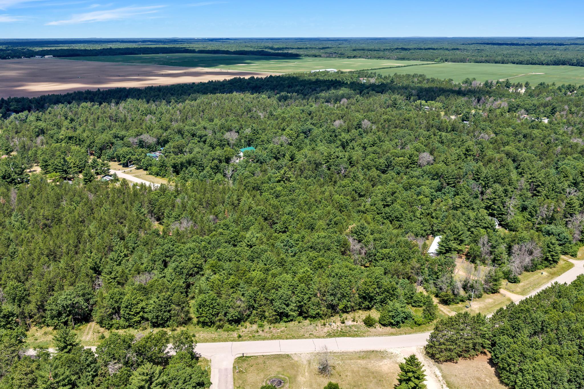 950 West Trout Valley Road Hancock, WI 54943 - Photo 2 of 9