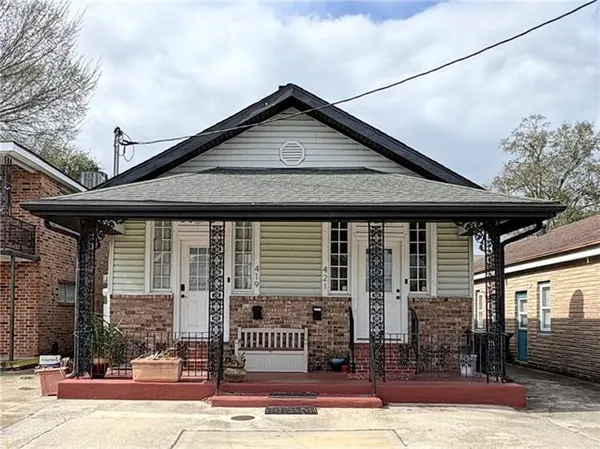 $1,700 | 421 South Murat Street, New Orleans, LA 70119