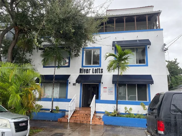 $1,500 | 1021 Northwest 3rd Street, Unit 207, Miami, FL 33128