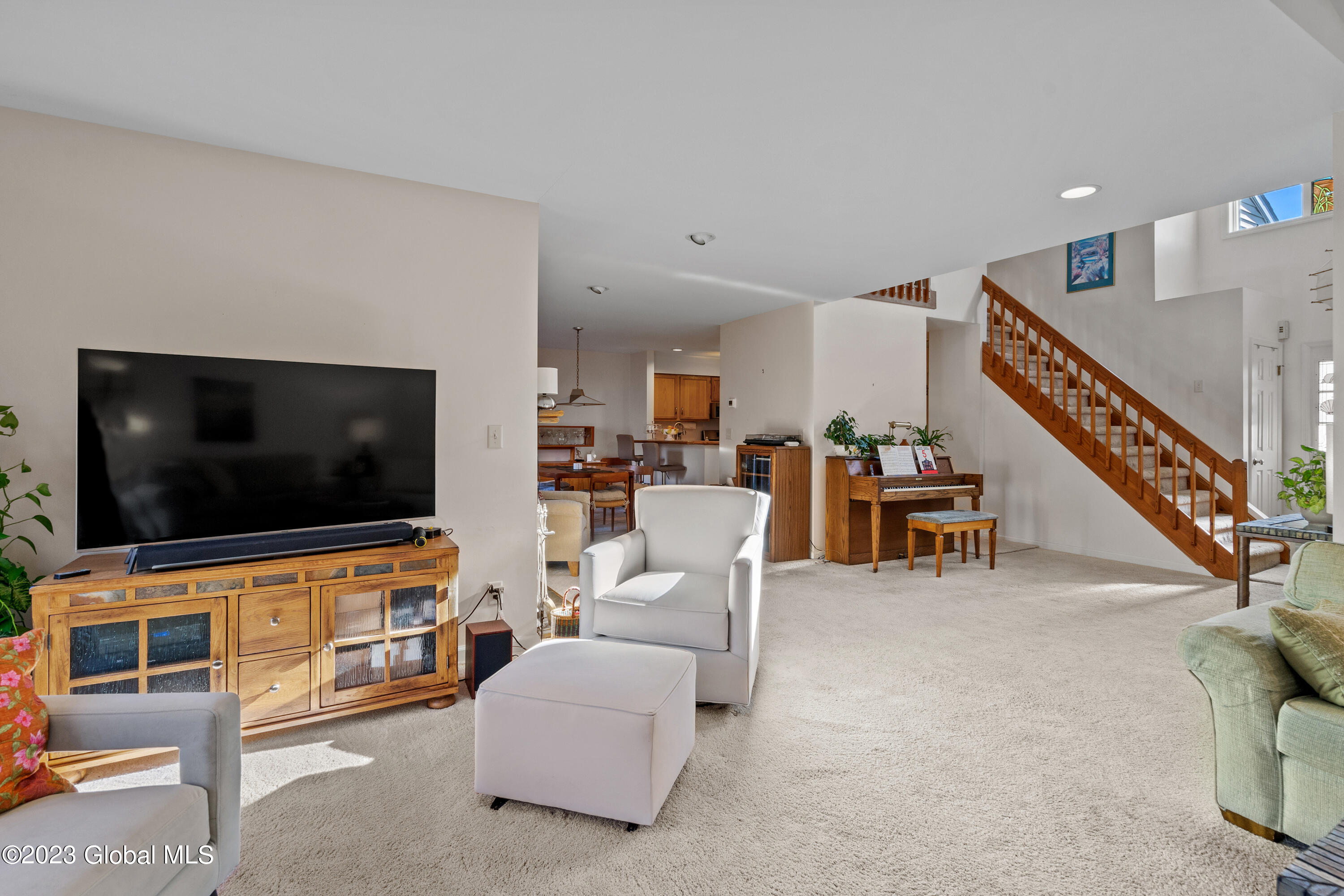 8 Gregory Court Rensselaer, NY 12144 - Photo 11 of 54 27-print-8-gregory-ct