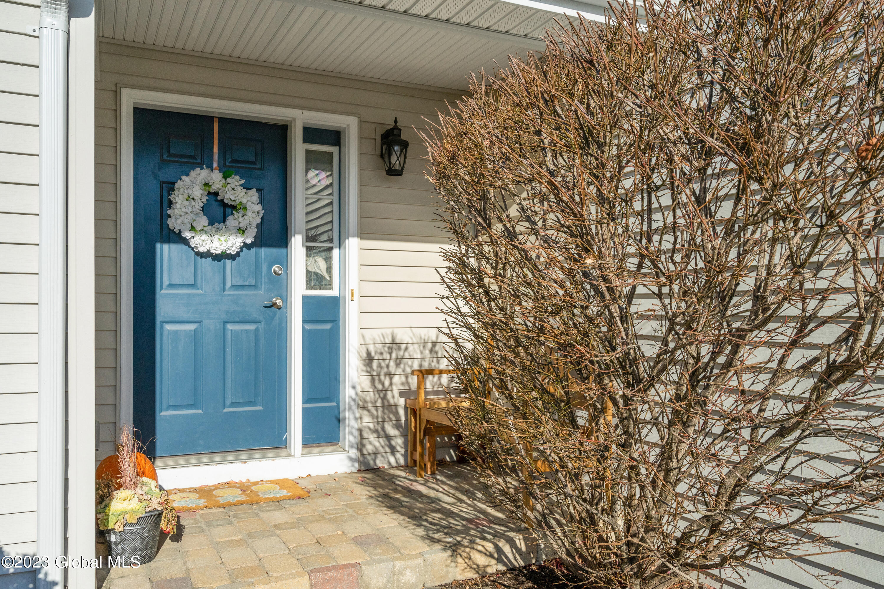 8 Gregory Court Rensselaer, NY 12144 - Photo 3 of 54 7-print-8-gregory-ct