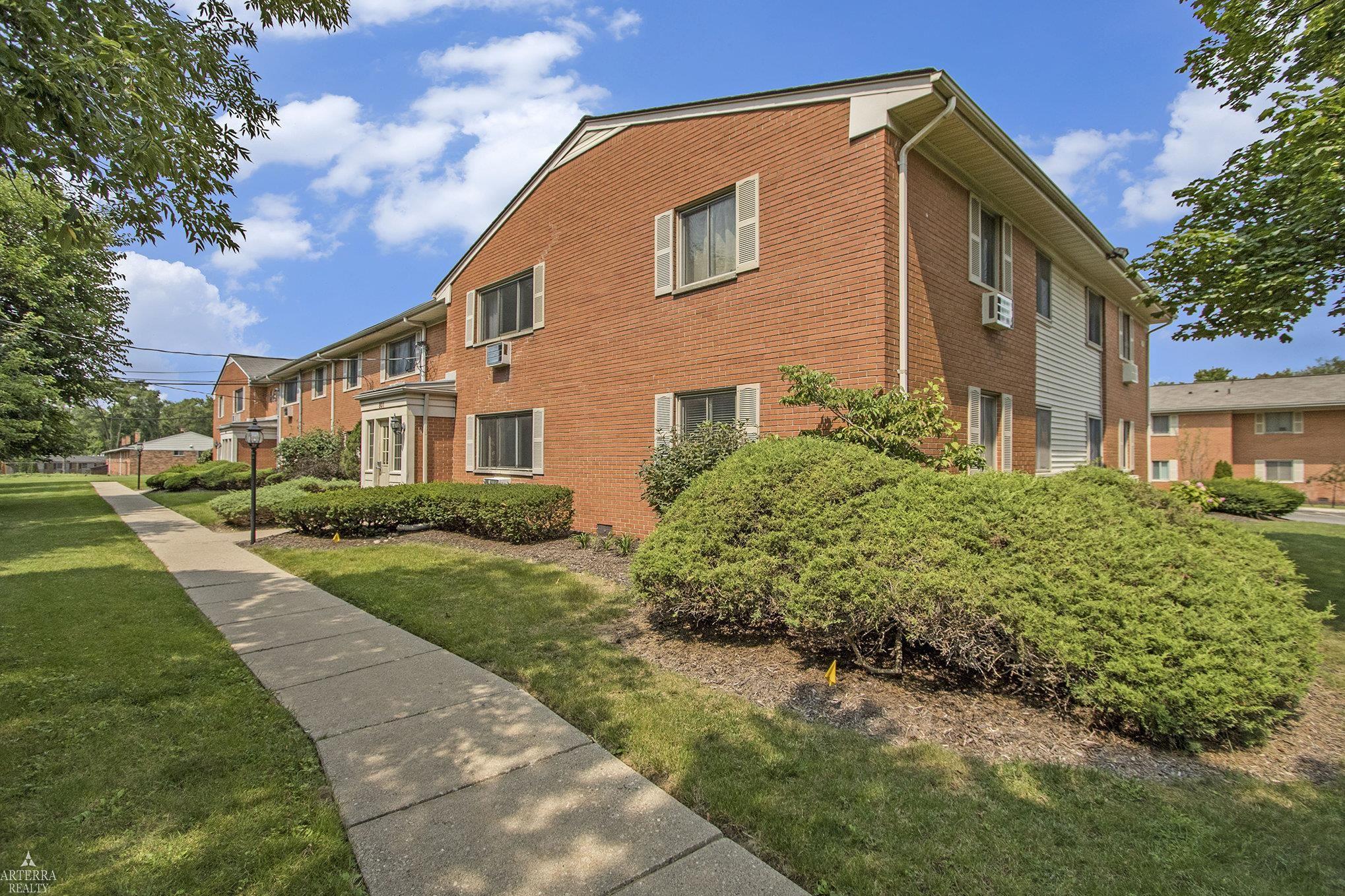 801 Plate Street, Unit 206 Rochester, MI 48307 - Photo 16 of 25