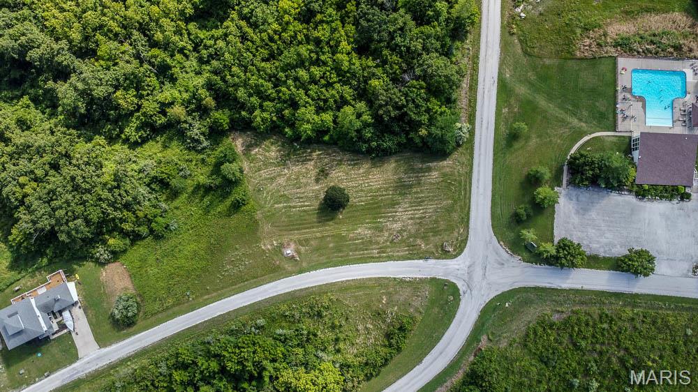 658 Quarry Road Golden Eagle, IL 62036 - Photo 2 of 9